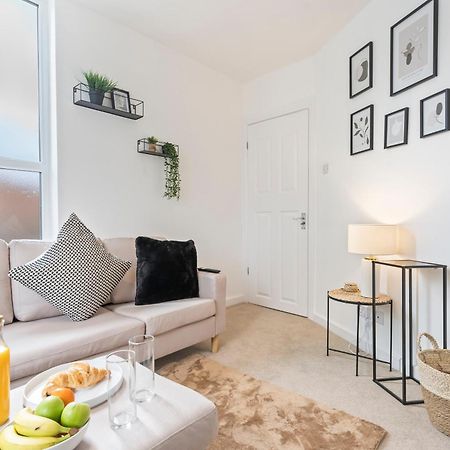 Wembley Stadium 4 Bed Pad Free Parking London Exterior photo