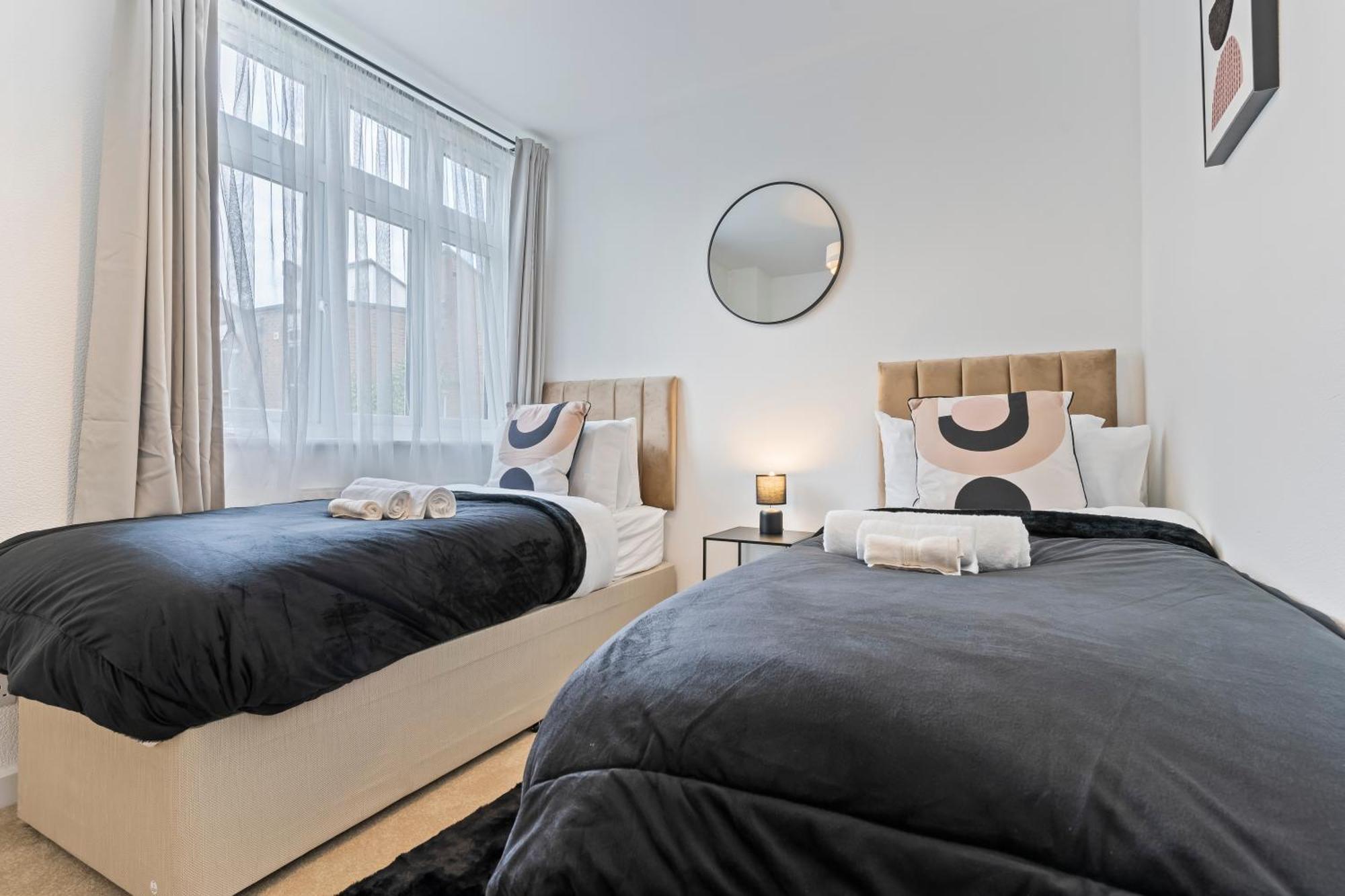 Wembley Stadium 4 Bed Pad Free Parking London Exterior photo